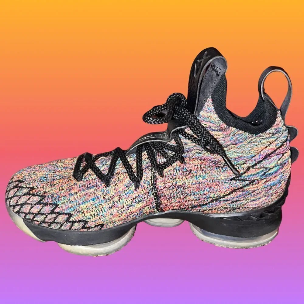 YOUTH NIKE Lebron 15 Multi Color Fabric Basketball High Tops Size 8